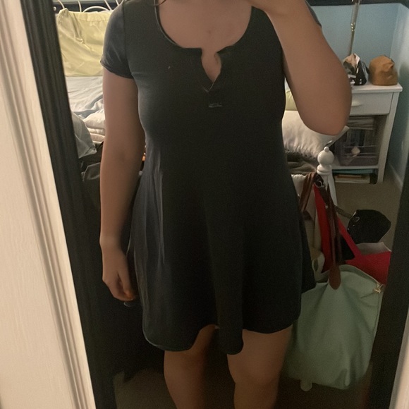 Grey T-Shirt Dress - Picture 2 of 4